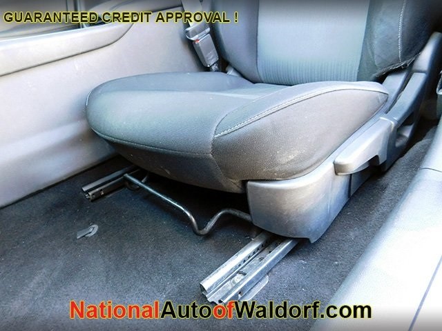 Nissan Sentra Vehicle Image 12