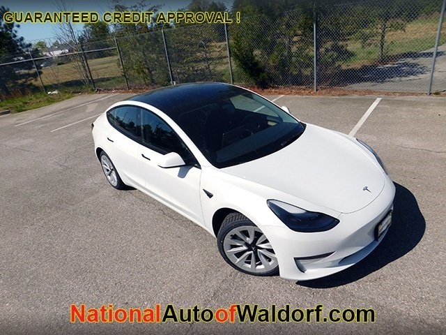 Tesla Model 3 Vehicle Image 02