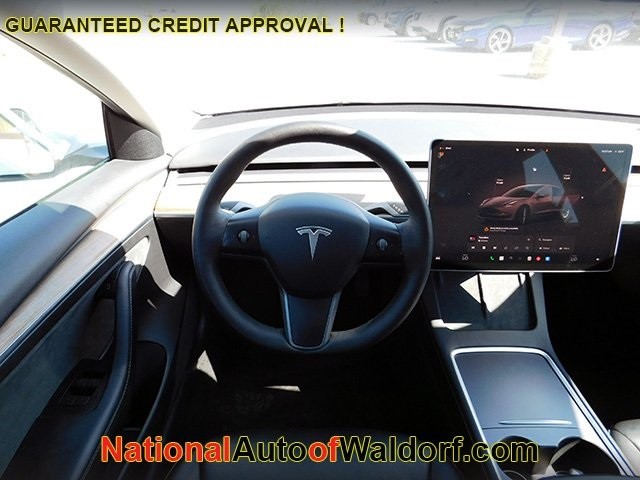 Tesla Model 3 Vehicle Image 13