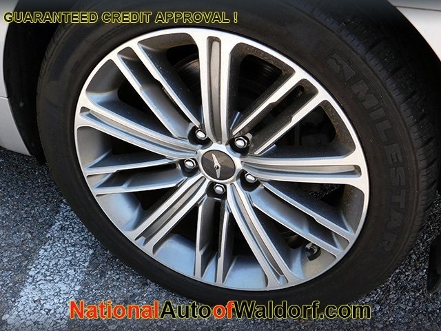Genesis G80 Vehicle Image 08