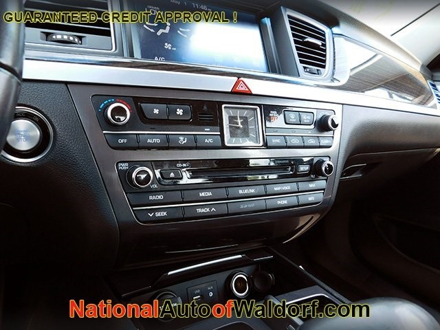 Genesis G80 Vehicle Image 20