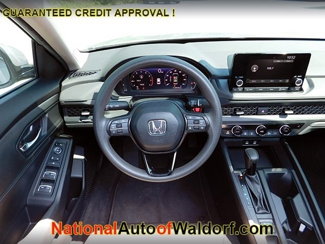 Honda Accord Sedan Vehicle Image 11