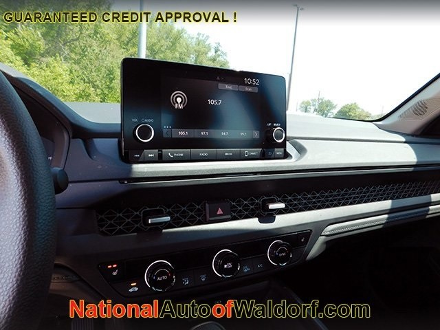 Honda Accord Sedan Vehicle Image 16