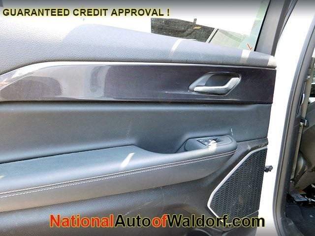 Jeep Grand Cherokee L Vehicle Image 07