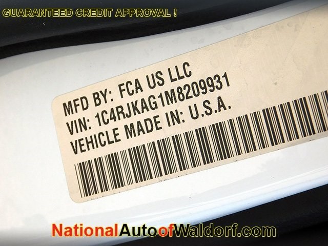 Jeep Grand Cherokee L Vehicle Image 18