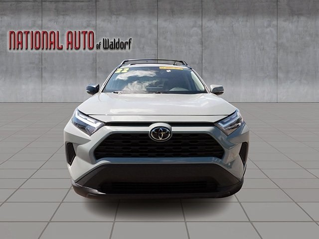 Toyota RAV4 Vehicle Image 03