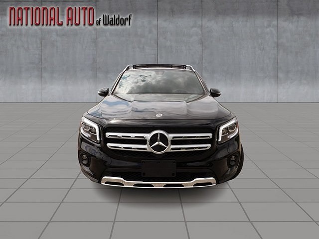 Mercedes-Benz GLB Vehicle Image 03