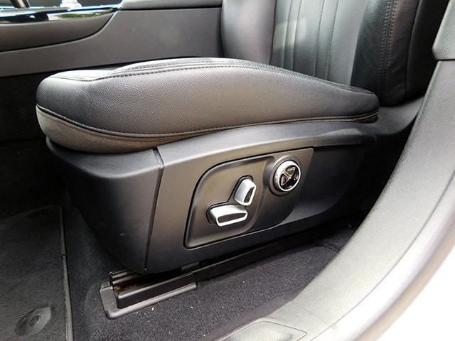 Maserati Levante Vehicle Image 19