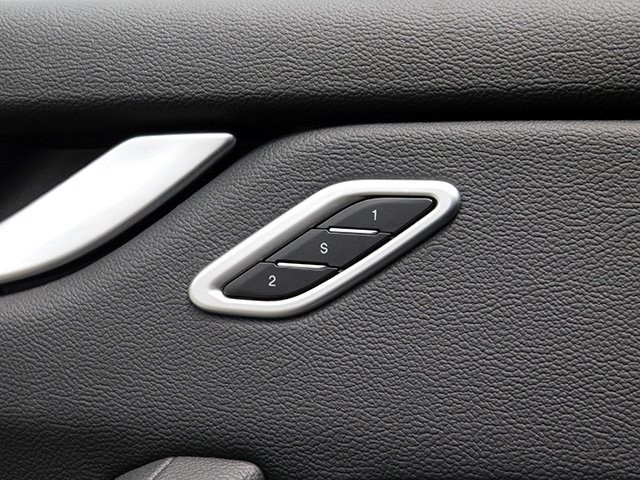 Maserati Levante Vehicle Image 29
