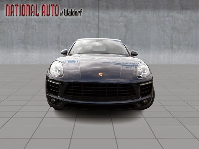 Porsche Macan Vehicle Image 03