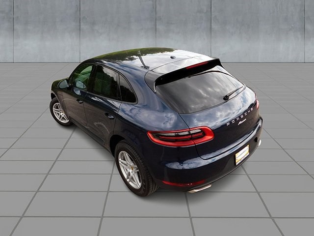Porsche Macan Vehicle Image 06