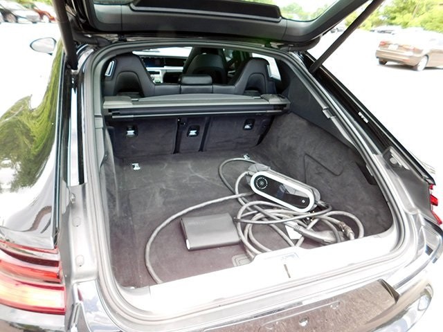Porsche Panamera Vehicle Image 07