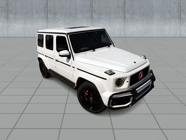Mercedes-Benz G-Class Vehicle Image 02