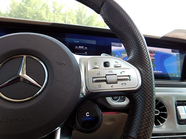 Mercedes-Benz G-Class Vehicle Image 22
