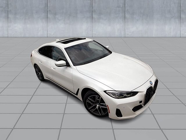 BMW 4 Series Vehicle Image 02