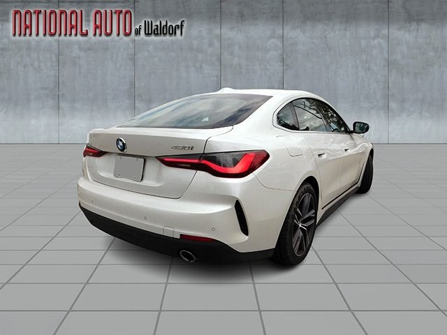 BMW 4 Series Vehicle Image 05