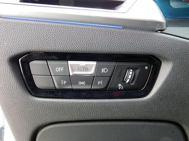 BMW 4 Series Vehicle Image 28