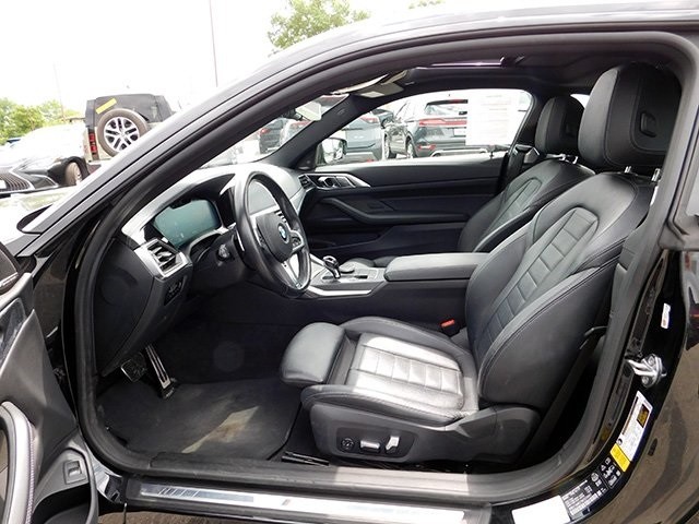BMW 4 Series Vehicle Image 14