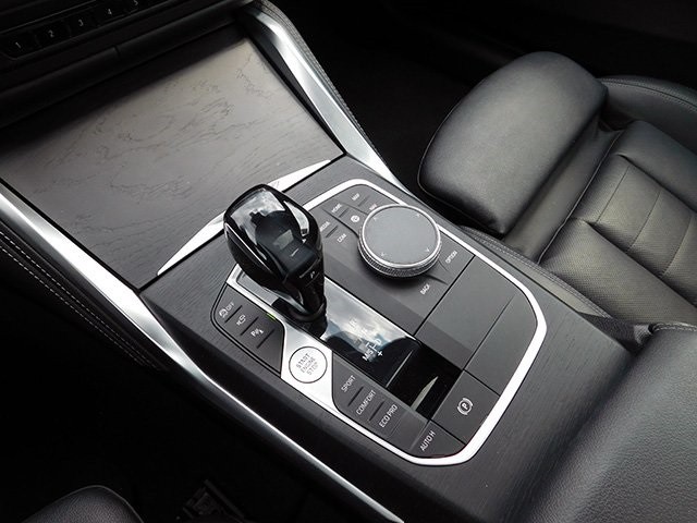 BMW 4 Series Vehicle Image 22