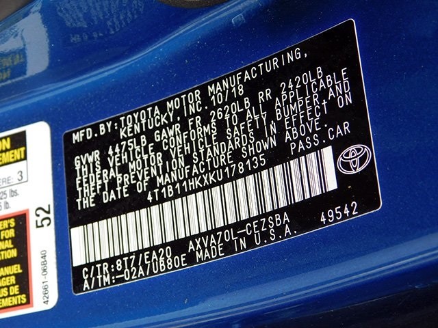 Toyota Camry Vehicle Image 16