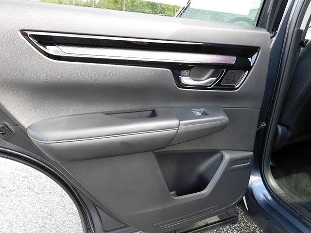 Honda CR-V Vehicle Image 11