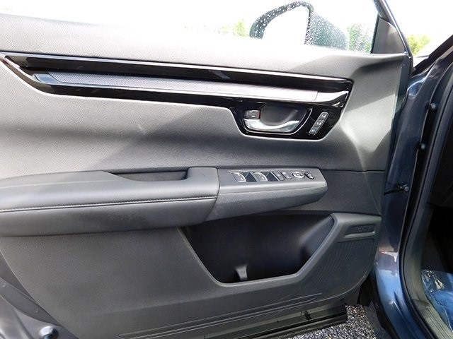 Honda CR-V Vehicle Image 15