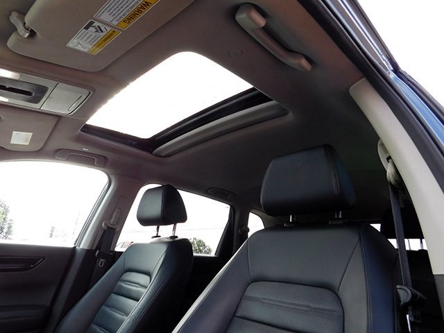 Honda CR-V Vehicle Image 17