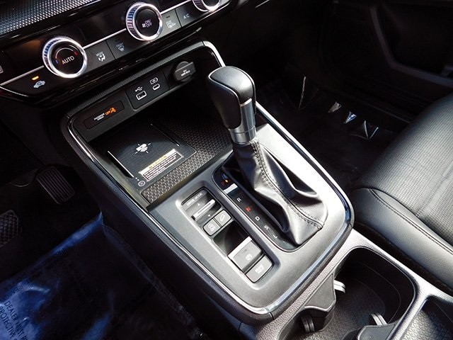 Honda CR-V Vehicle Image 22