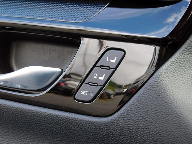 Honda CR-V Vehicle Image 27