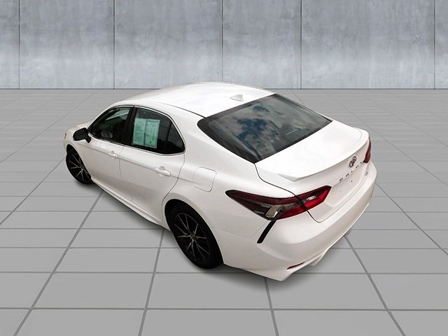 Toyota Camry Vehicle Image 06