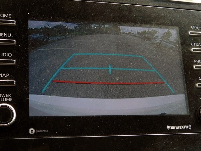 Toyota Camry Vehicle Image 15