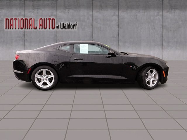 Chevrolet Camaro Vehicle Image 04