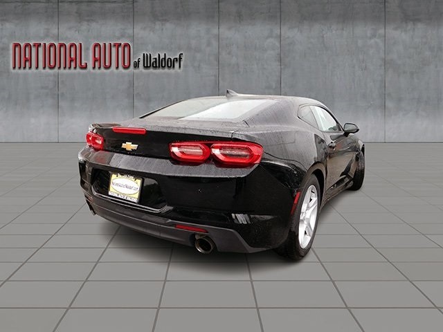 Chevrolet Camaro Vehicle Image 05
