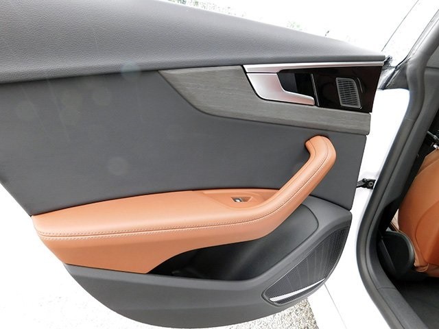 Audi A5 Sportback Vehicle Image 12