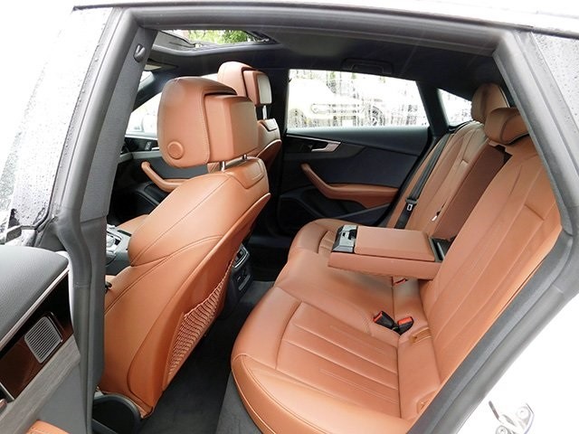 Audi A5 Sportback Vehicle Image 13