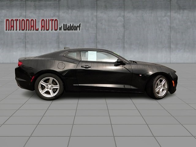 Chevrolet Camaro Vehicle Image 04