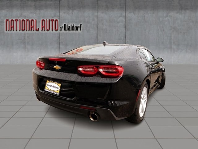 Chevrolet Camaro Vehicle Image 05