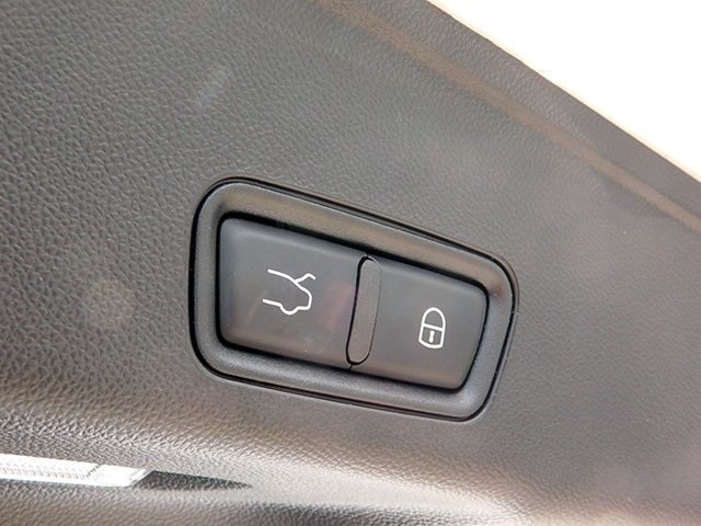 Maserati Grecale Vehicle Image 08