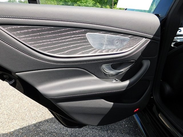 Mercedes-Benz CLS Vehicle Image 10