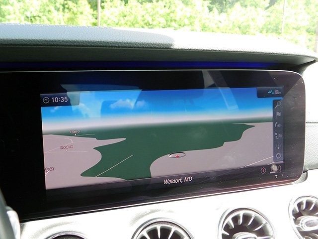 Mercedes-Benz CLS Vehicle Image 18