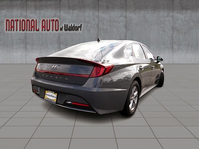 Hyundai Sonata Vehicle Image 04