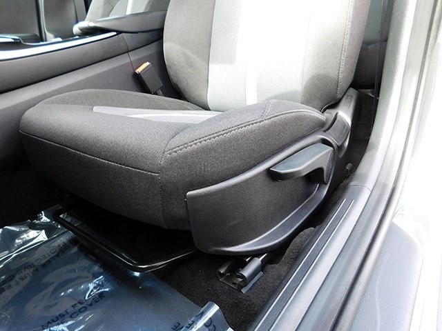 Hyundai Sonata Vehicle Image 12