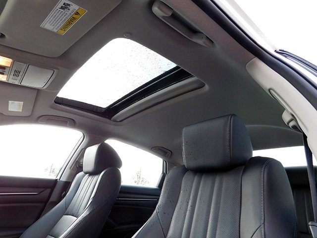 Honda Accord Sedan Vehicle Image 13