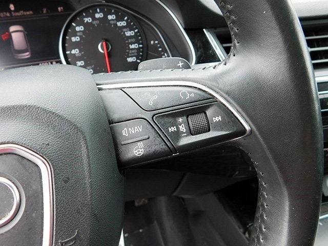 Audi Q7 Vehicle Image 22