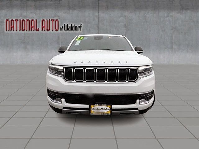 Jeep Wagoneer L Vehicle Image 03