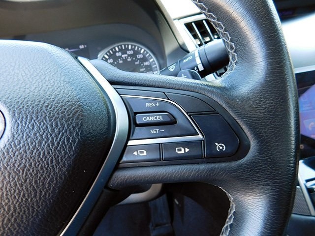 INFINITI Q50 Vehicle Image 19