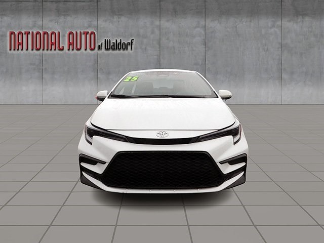 Toyota Corolla Vehicle Image 02