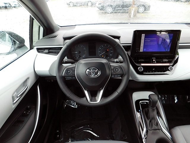 Toyota Corolla Vehicle Image 11