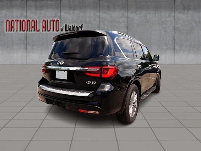 INFINITI QX80 Vehicle Image 05