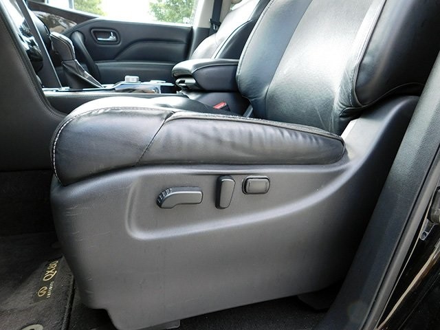 INFINITI QX80 Vehicle Image 17